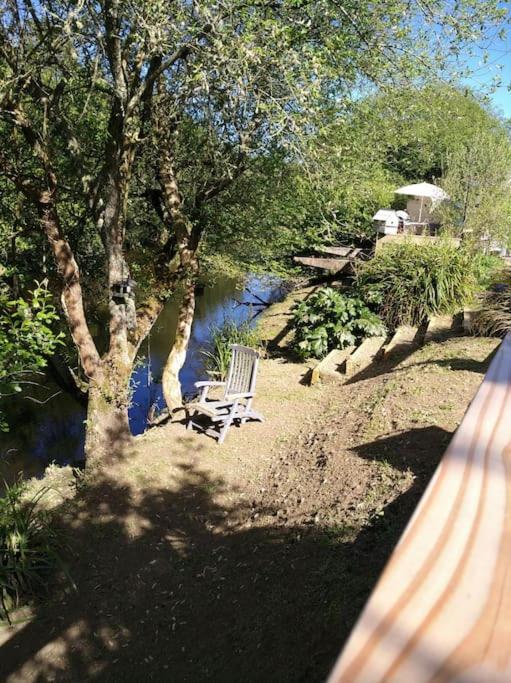 Lodge Avec Vue Sur La Riviere Lannion Luaran gambar